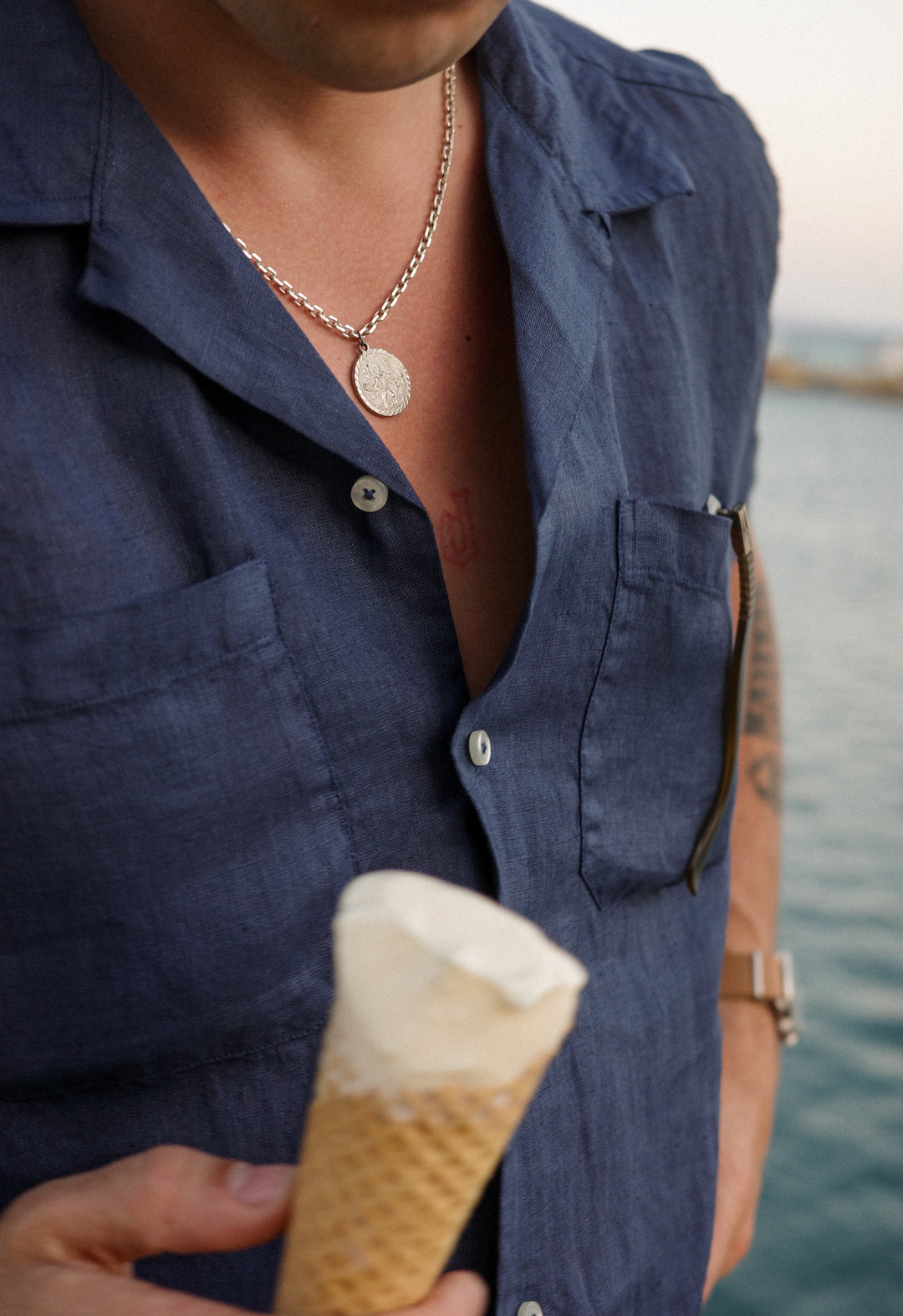 Men's Open Collar Linen Shirt - Navy – Blackhorse Lane Ateliers
