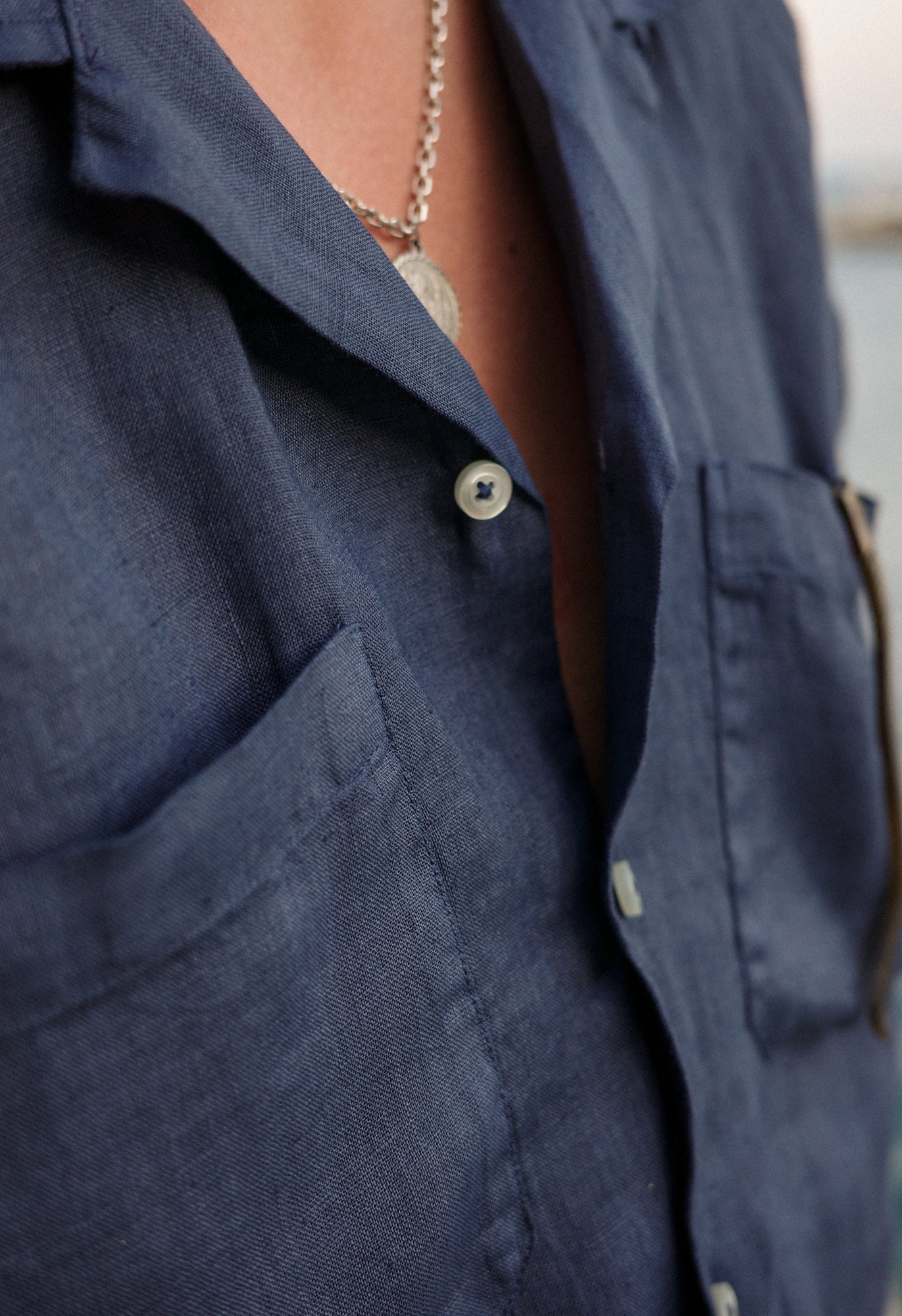 Gran Sasso Men's Open Collar Linen Shirt | King's Cross